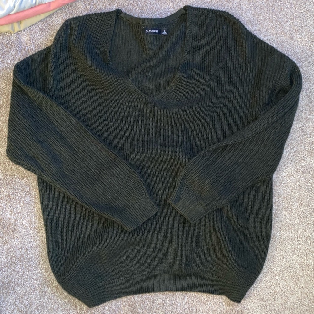 Glassons v neck sweater